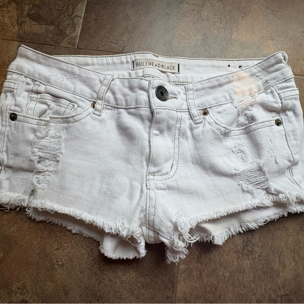 Bullhead Women's White Ripped Jean Shorts